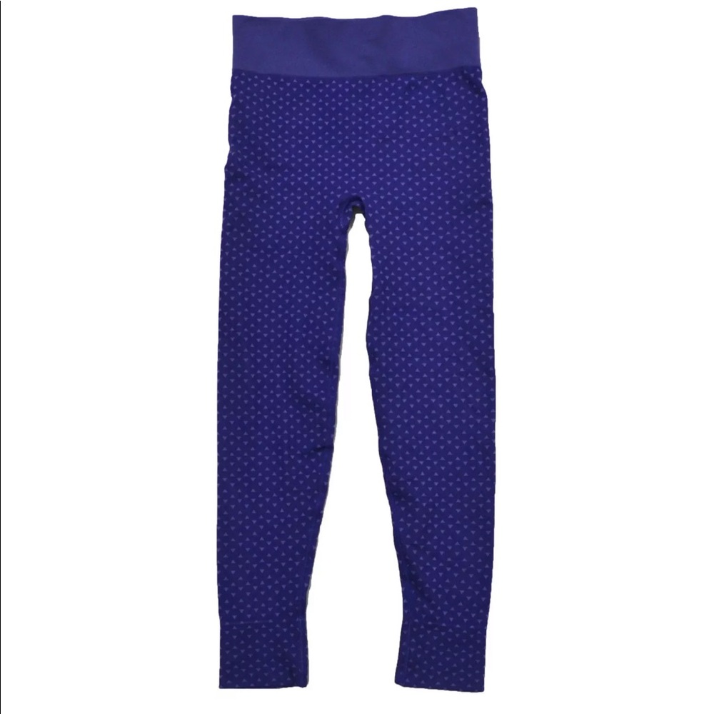 Victoria’s Secret VSX sport seamless leggings - Picture 4 of 6